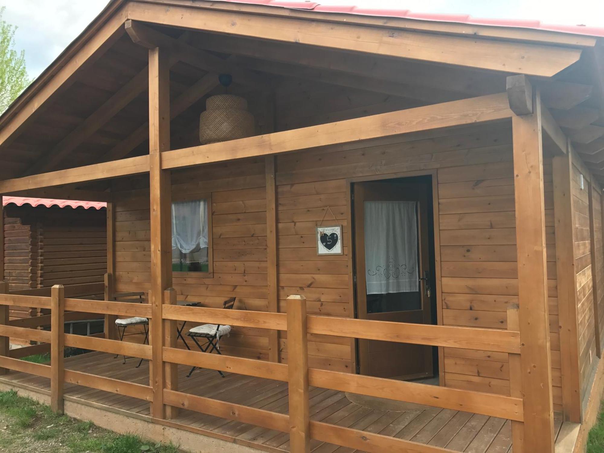 Camping Puigcercos Borredá エクステリア 写真